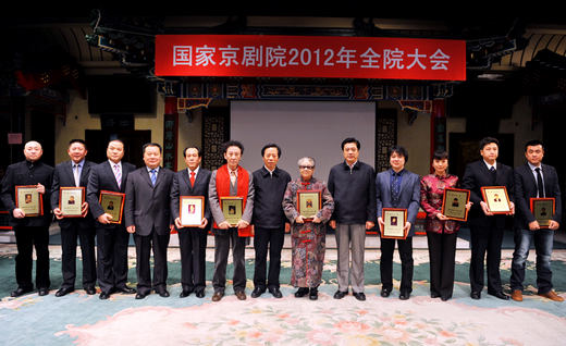“2011年度感动剧院十佳人物”闪亮登场