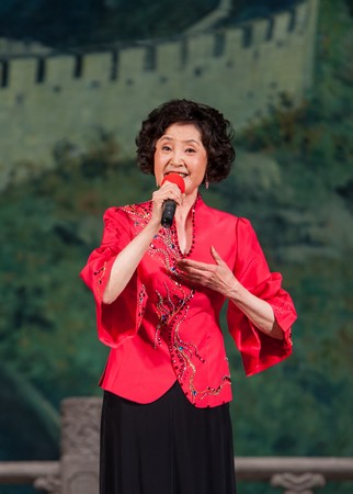杨春霞