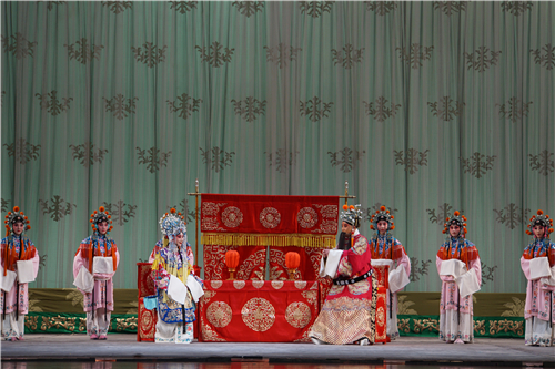 国家京剧院《龙凤呈祥》迎新年