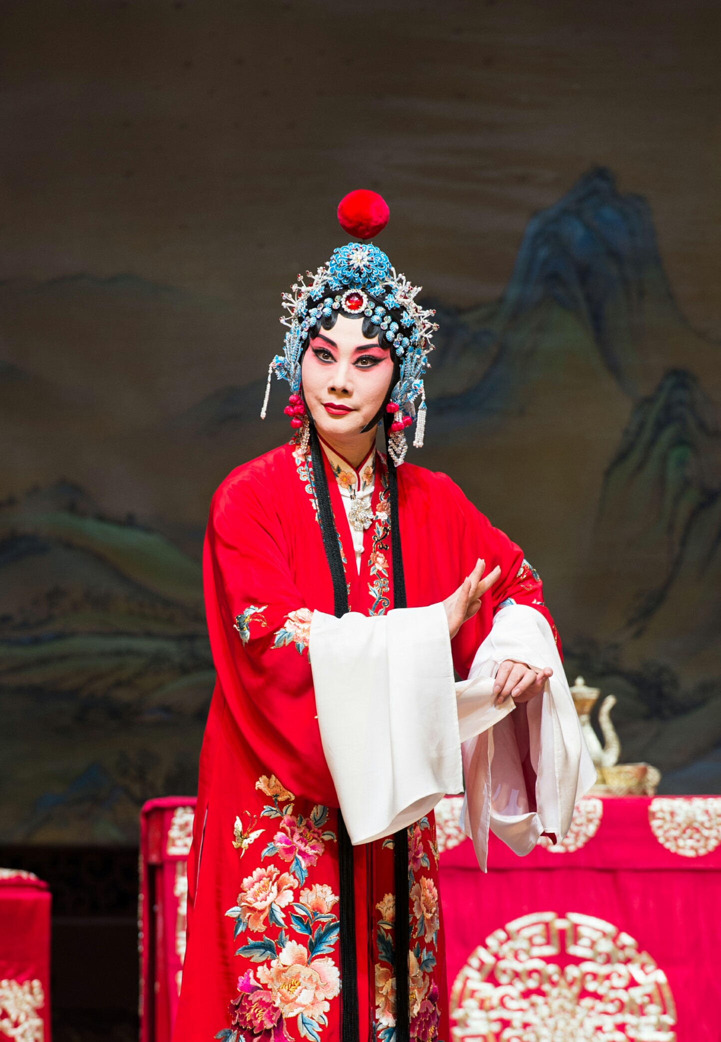 个人剧照董圆圆2.jpg