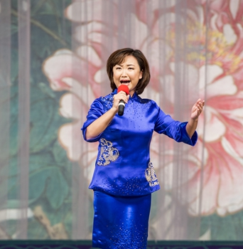 张兰 演唱《杨门女将》选段王铭 演唱《壮别》选段李博,潘欣 演唱