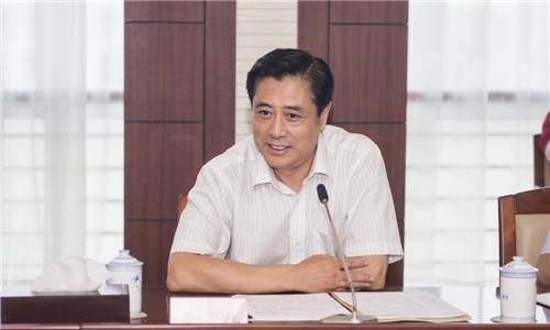 董伟调研现代京剧《西安事变》创排情况